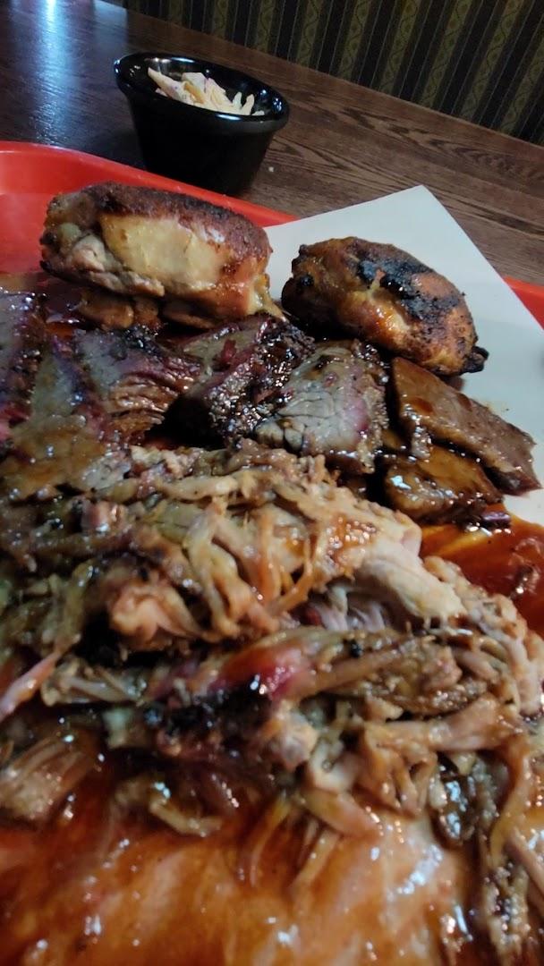 Smokin T's Bar & Grill